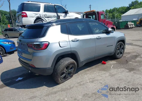 2021 Jeep Compass Altitude 4X4 z USA, uszkodzony, nr VIN 3C4NJDBBXMT536651